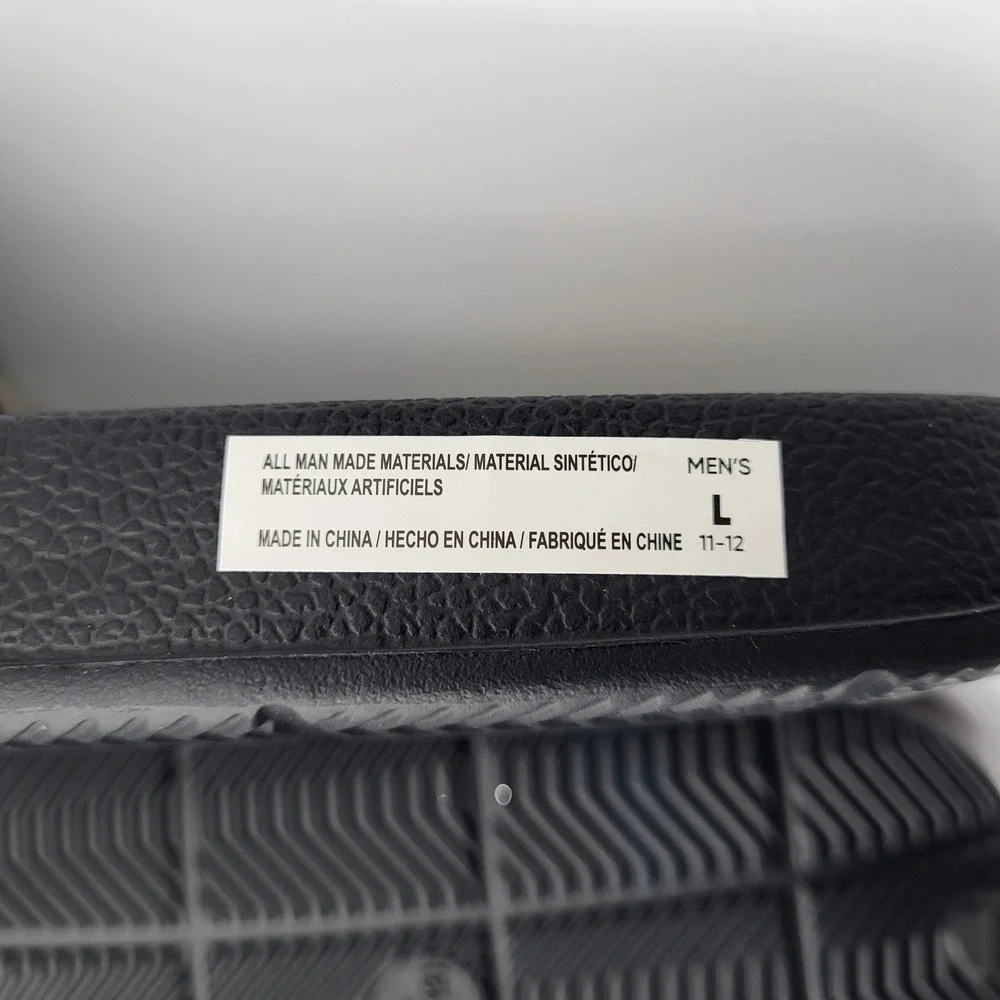 Iowa‎ Hawkeyes Molded Slides FOCO Men's Large 11-12 Black Team Stripe